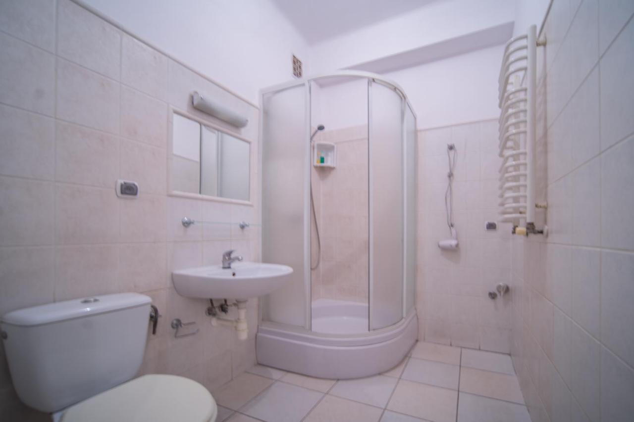 Apartament Izaaka Cracóvia Exterior foto